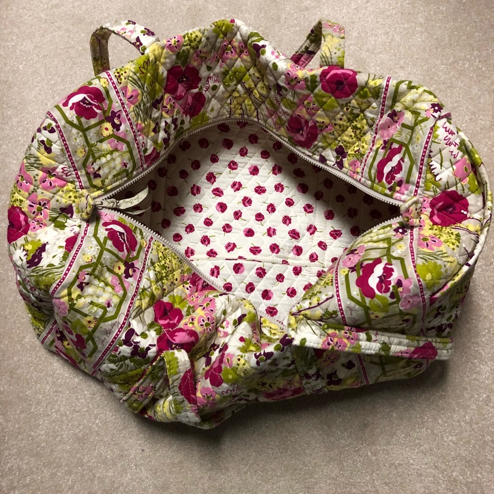 Vera Bradley duffel bag plus extras (set of 4)